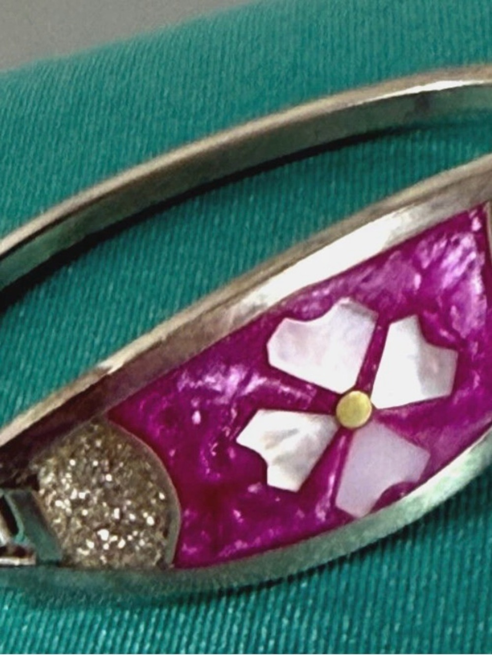 Silver-Tone Pink Mother-of-Pearl Flower Bangle Child’s Bracelet